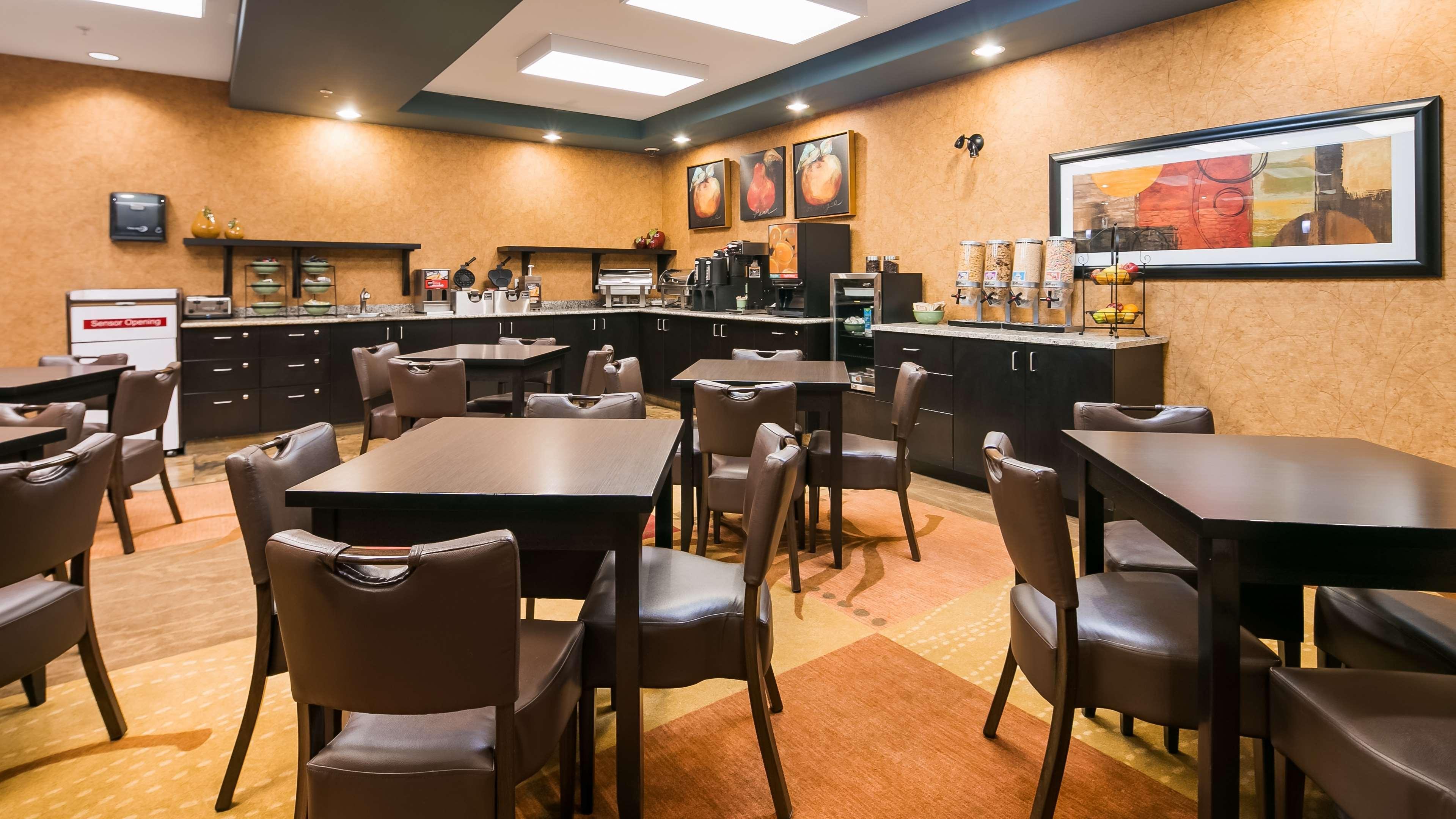 Best Western Wainwright Inn & Suites Eksteriør bilde
