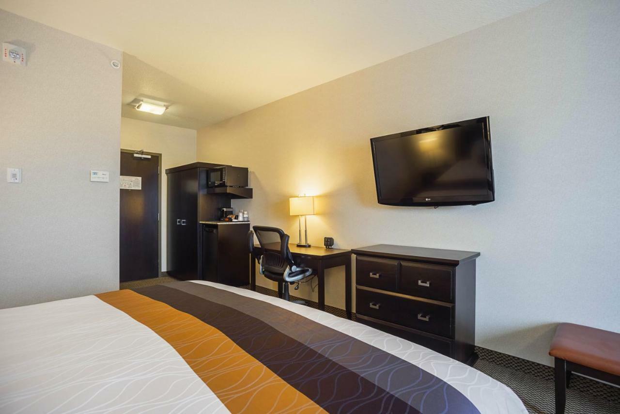 Best Western Wainwright Inn & Suites Eksteriør bilde